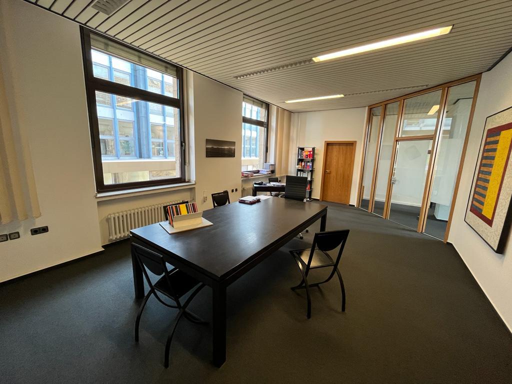 Büro