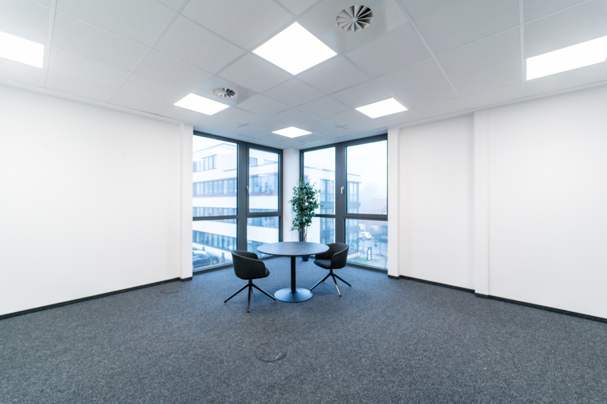 Eckbüro