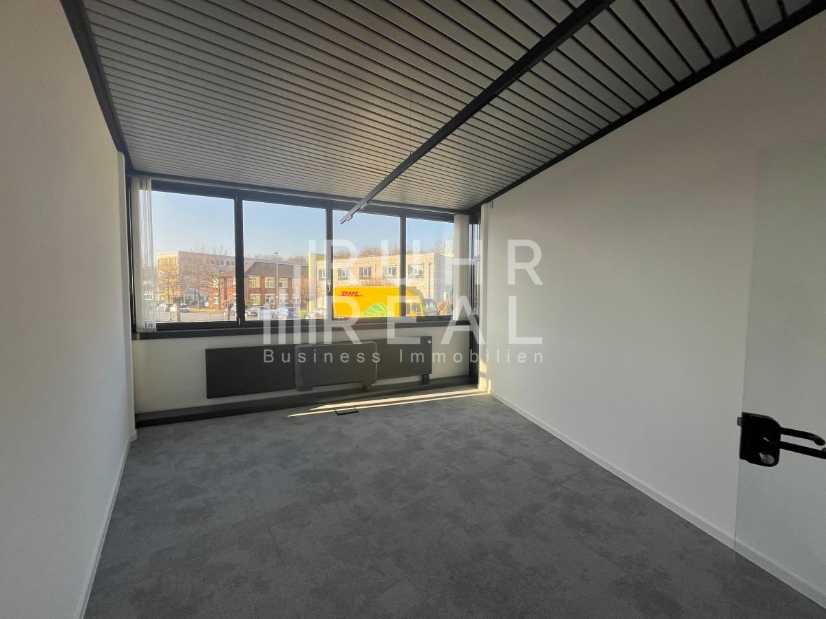 Büro EG