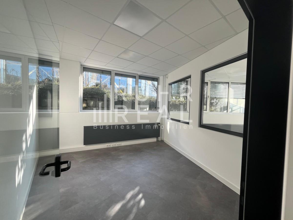 Büro UG