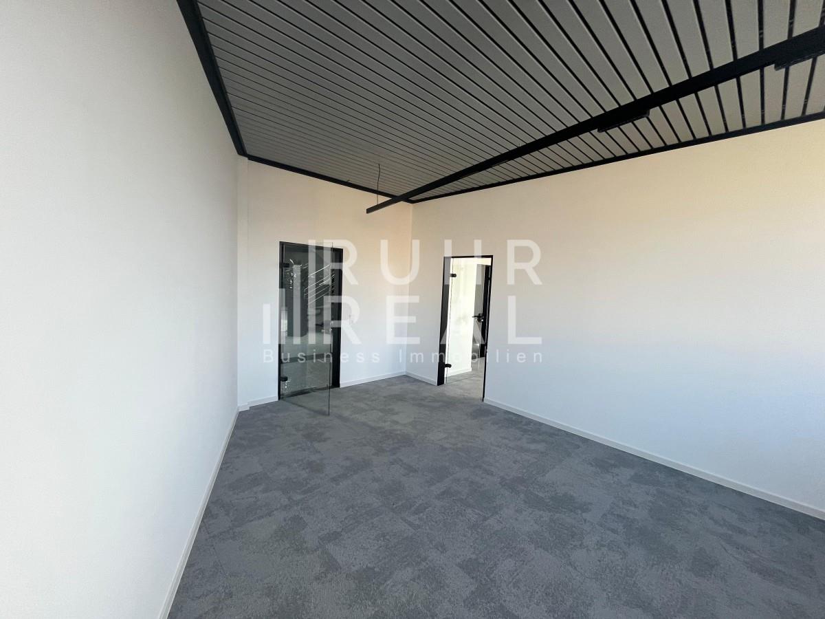 Büro EG