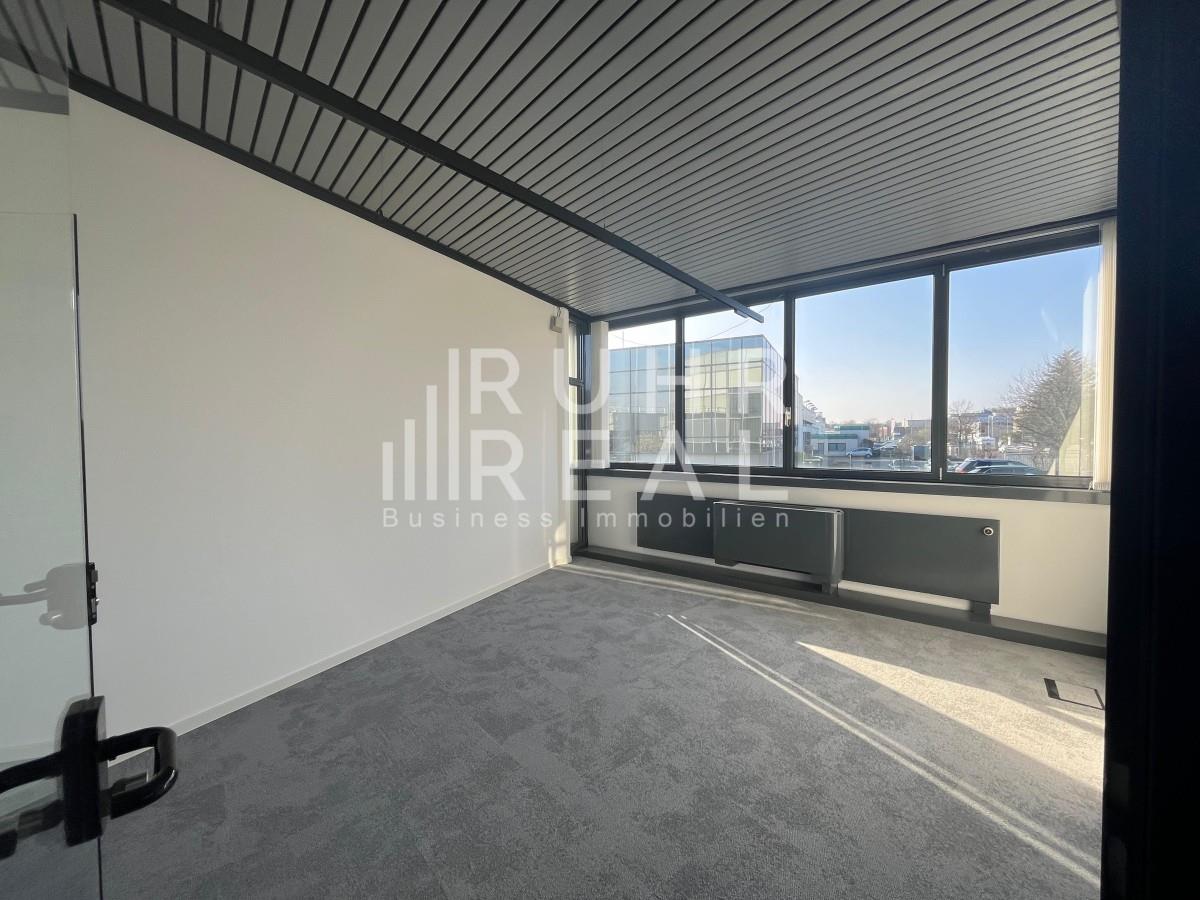Büro EG