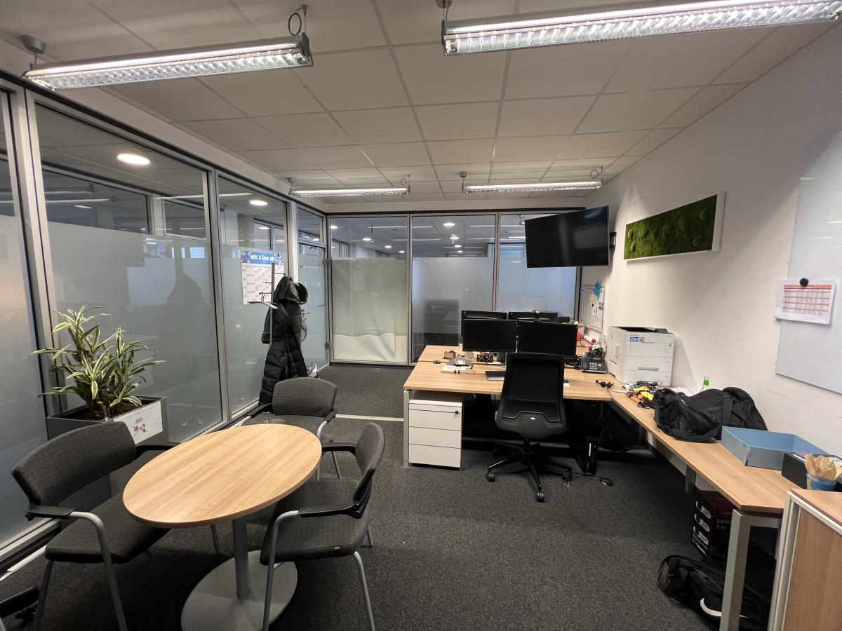 Doppelbüro