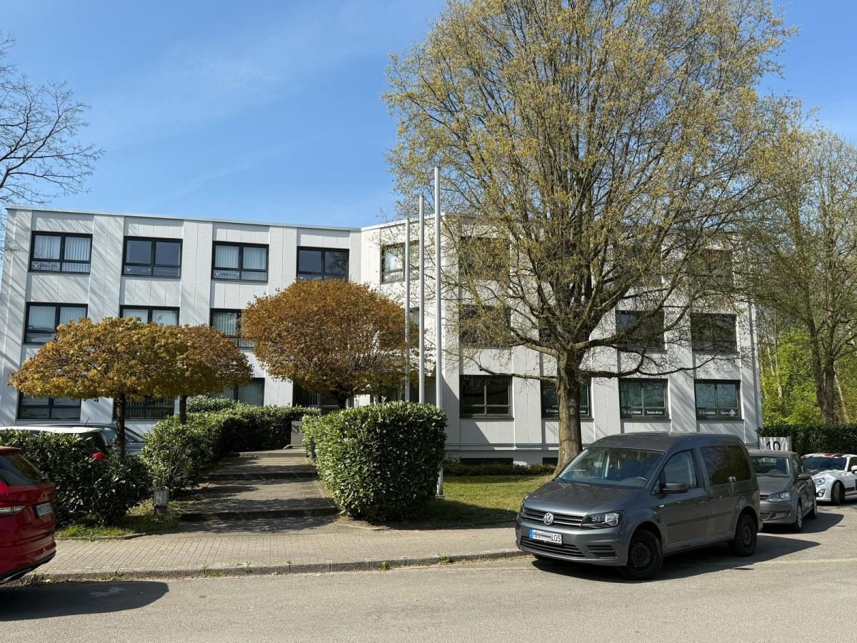 Gebäude