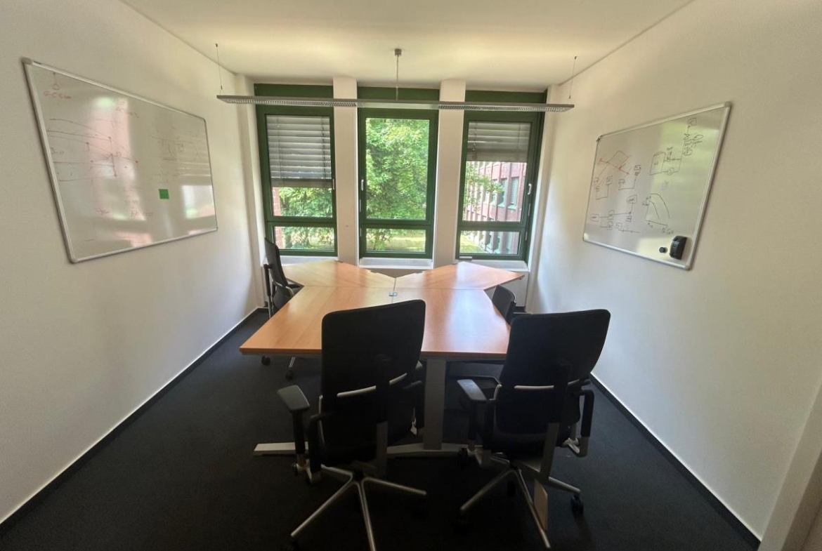 Doppelbüro