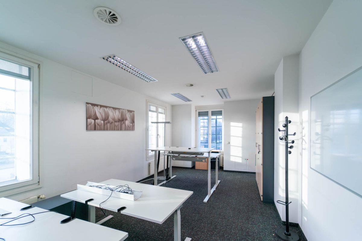 Büro (2)