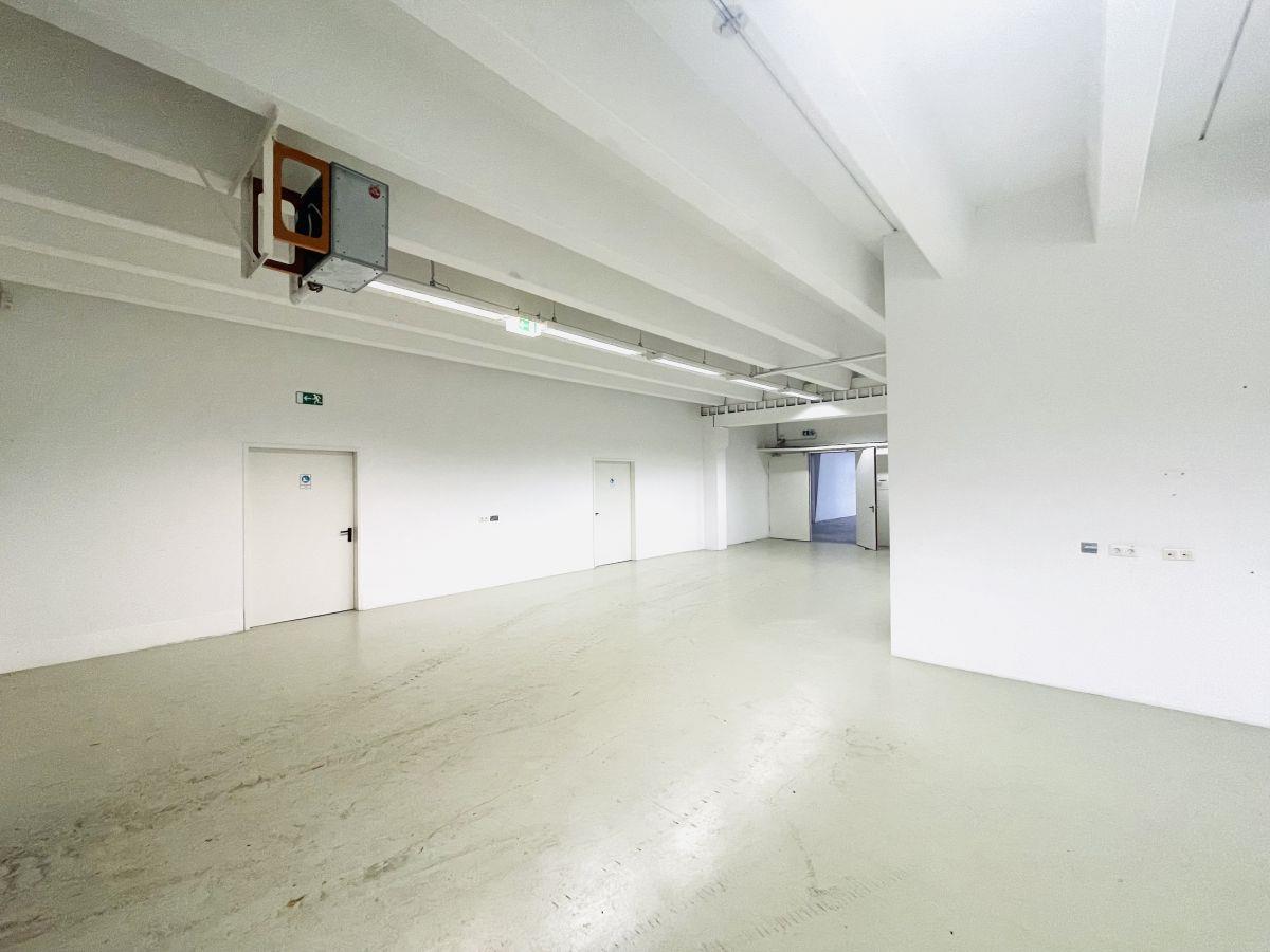 Vorhalle