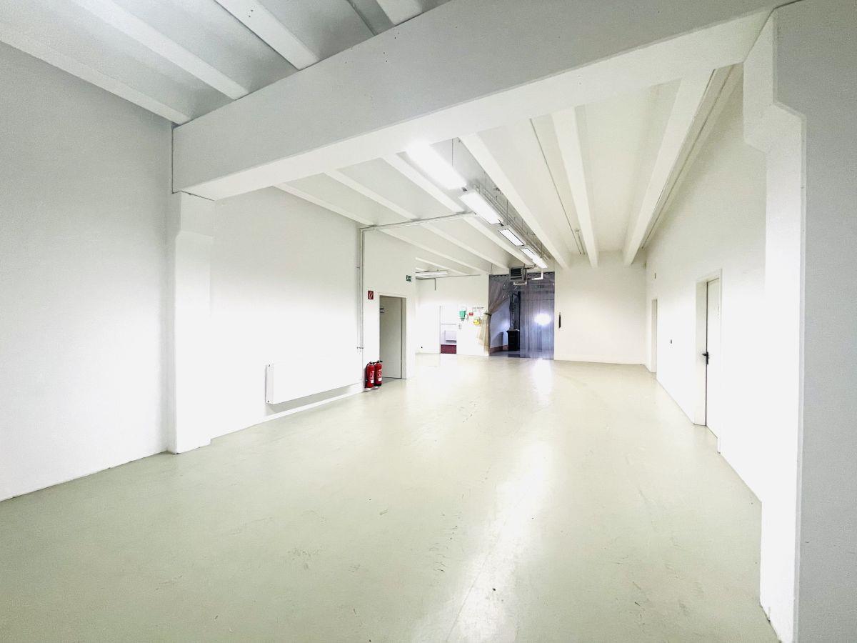 Vorhalle