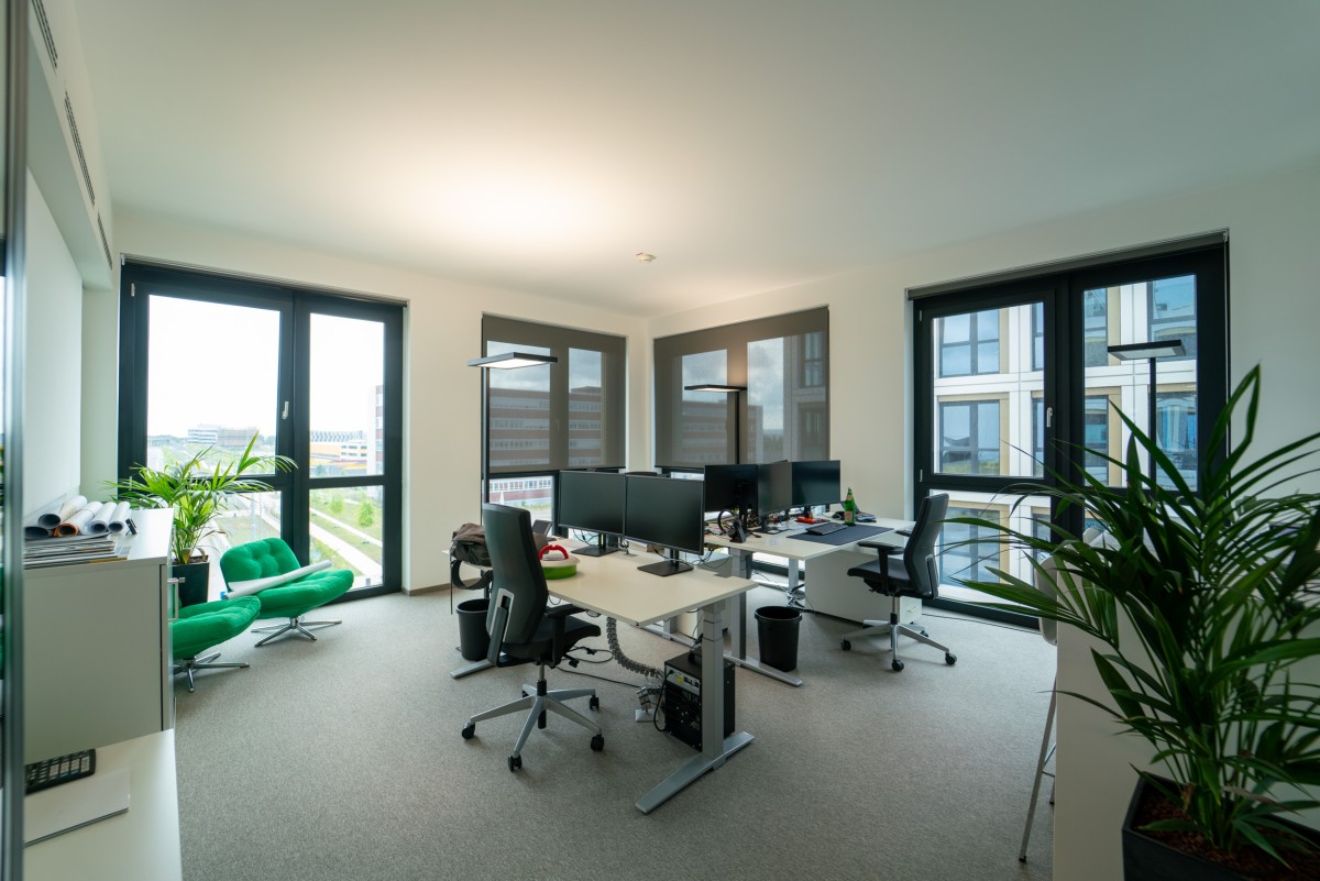 Eckbüro