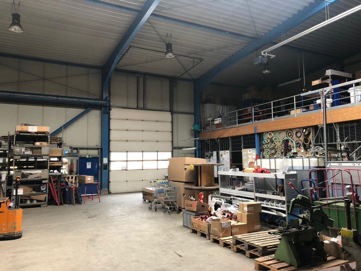 Innenansicht Halle Innenansicht Halle