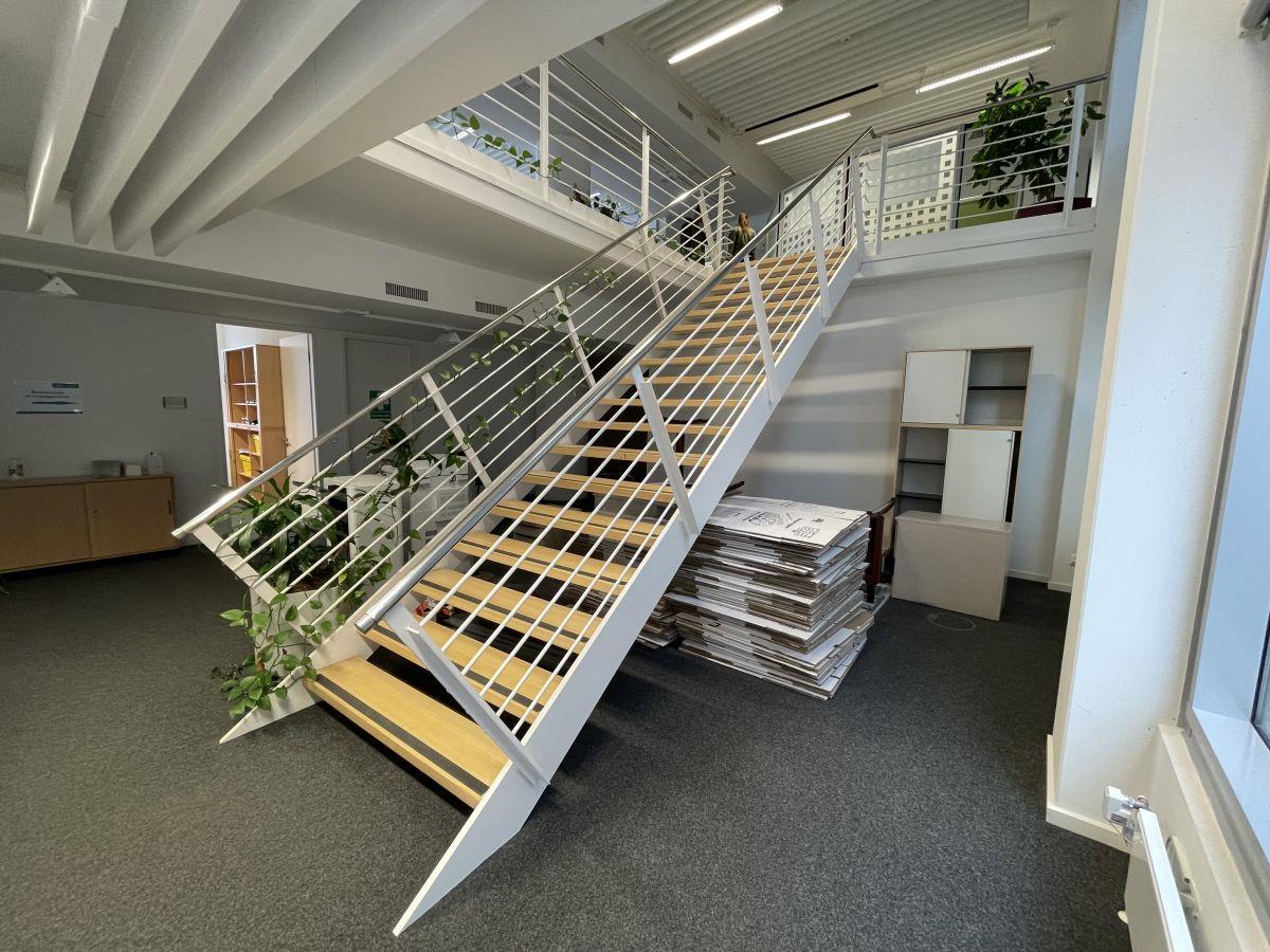 Treppe in das EG
