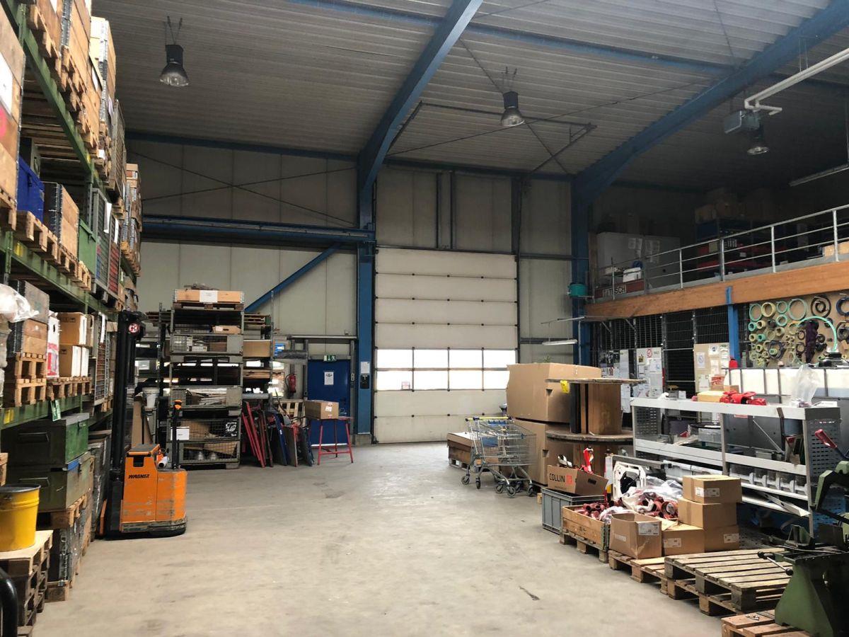 Innenansicht Halle Innenansicht Halle