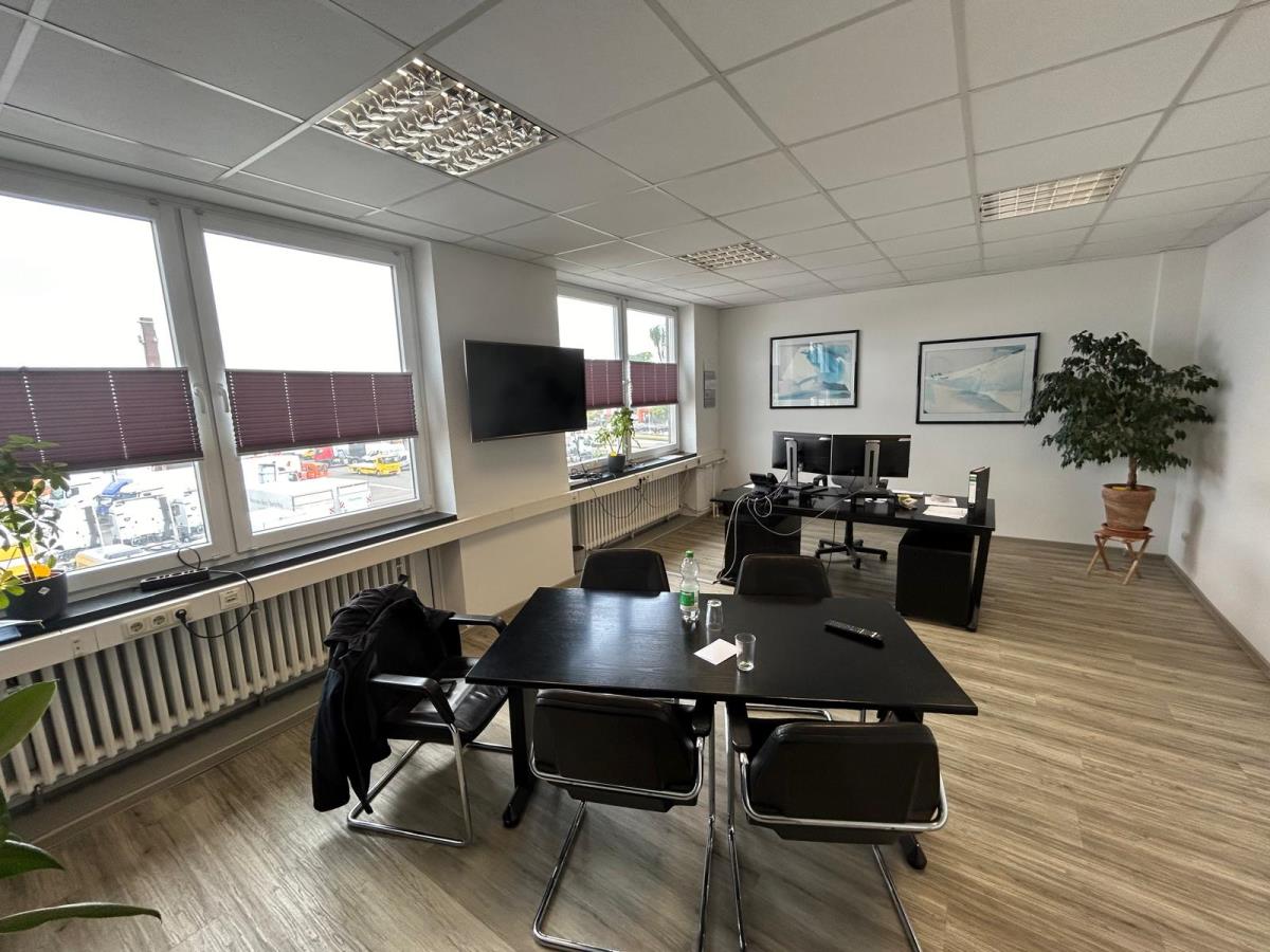 Eckbüro Eckbüro