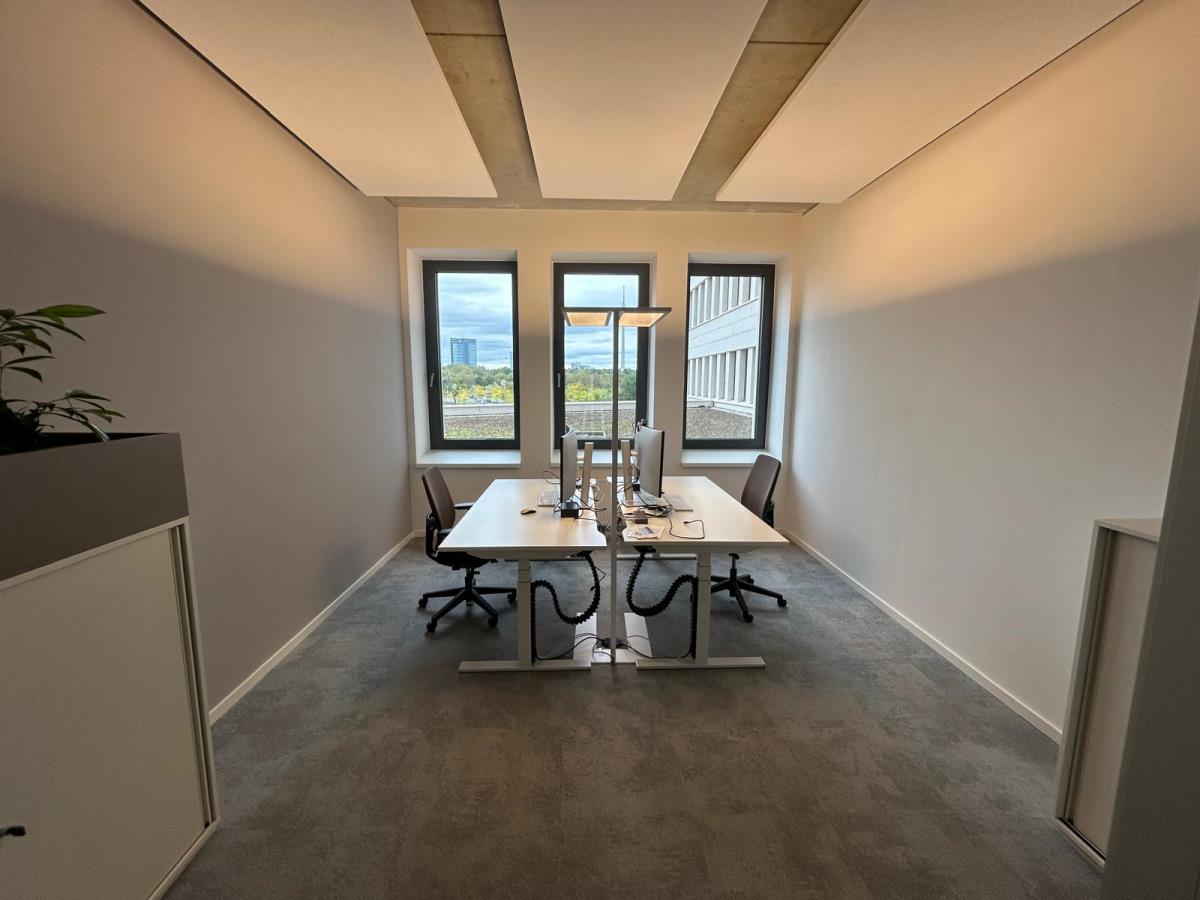 Doppelbüro