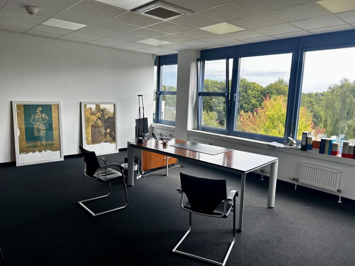 Büro