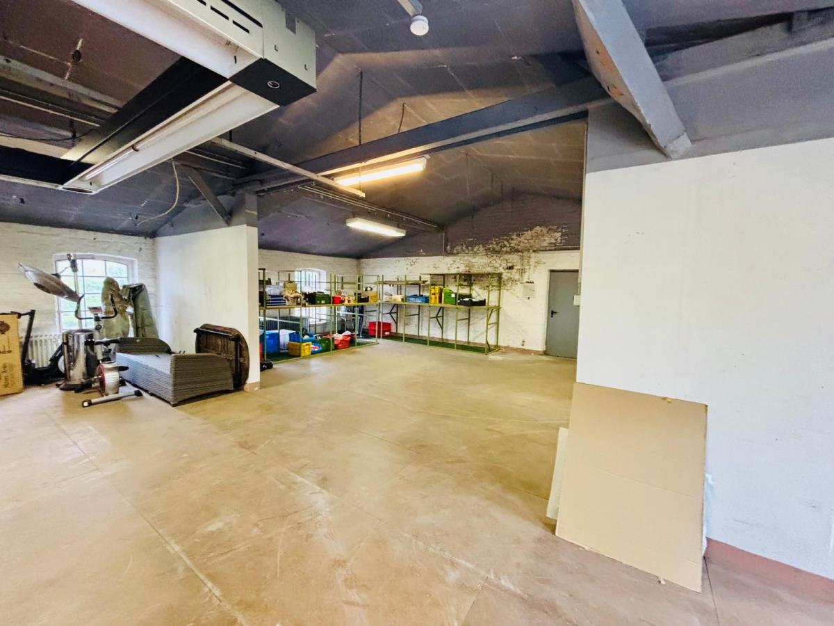 d4c1eba7-212b-4109-ab98-a9b34676847a d4c1eba7-212b-4109-ab98-a9b34676847a