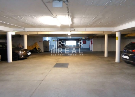 Eigene Tiefgarage