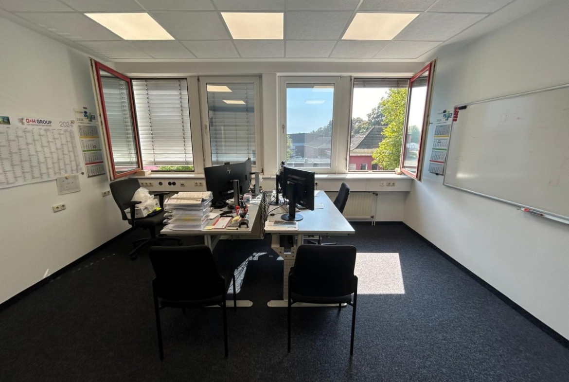Doppelbüro