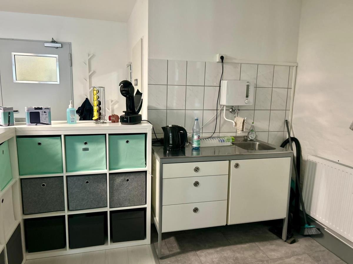 Küche + Thresen Küche + Thresen