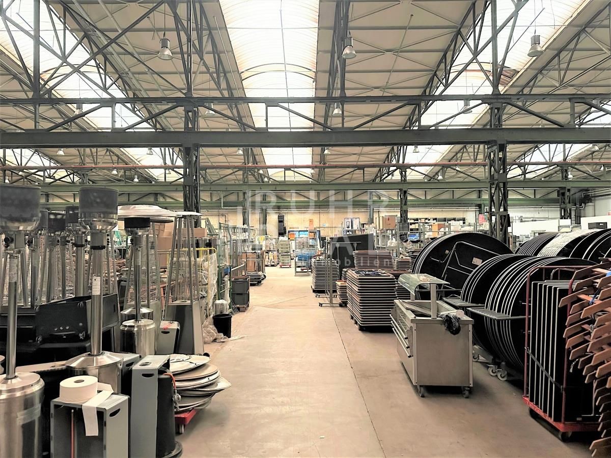 Innenansicht Halle Innenansicht Halle