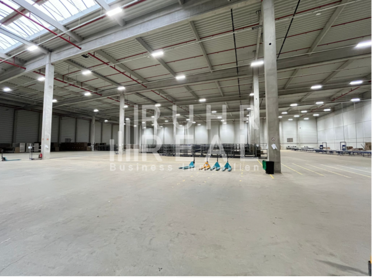 Hallenansicht Hallenansicht