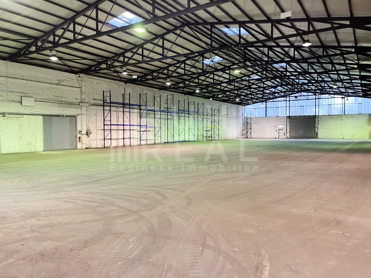 Hallenansicht Hallenansicht