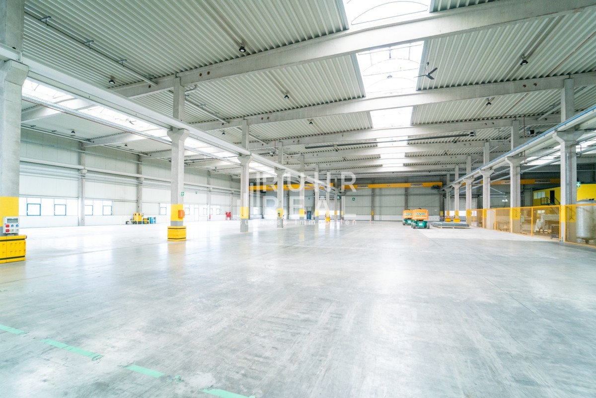 Innenansicht Halle Innenansicht Halle