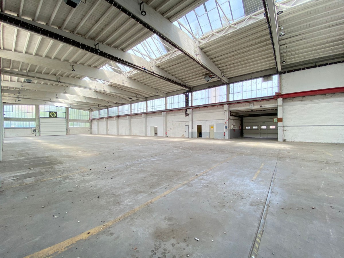 Innenansicht Halle Innenansicht Halle