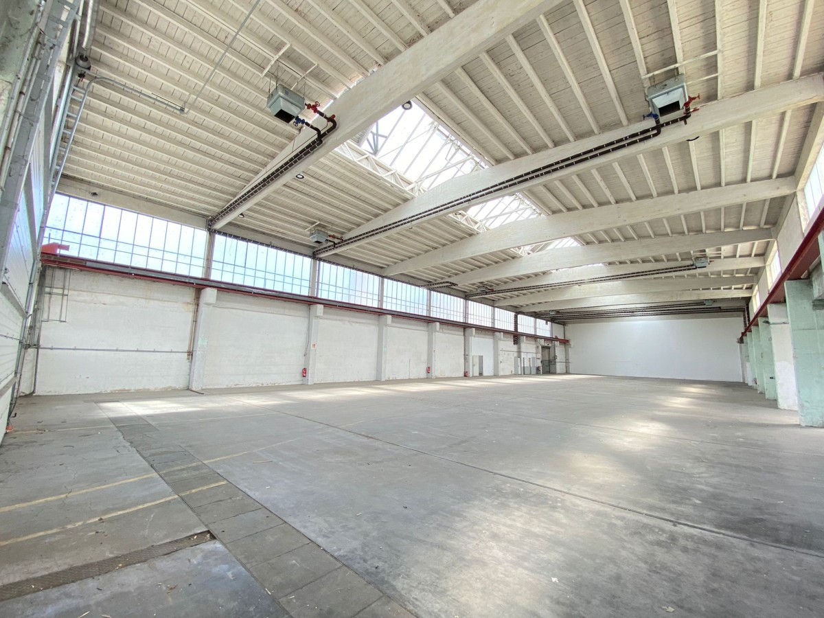 Innenansicht Halle Innenansicht Halle