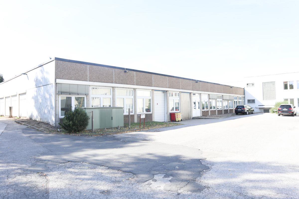 Anlieferung im Innenhof Anlieferung im Innenhof