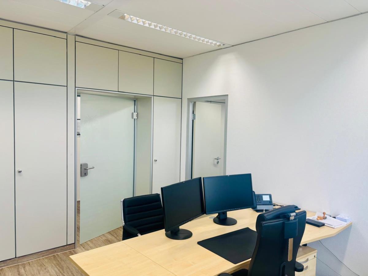 Innenansicht Büro 5. OG Innenansicht Büro 5. OG