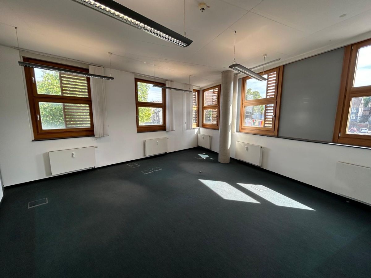 Eckbüro Eckbüro