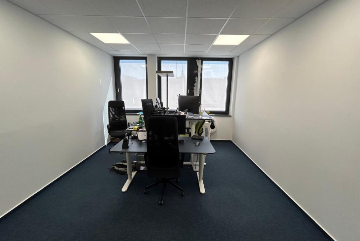 Doppelbüro