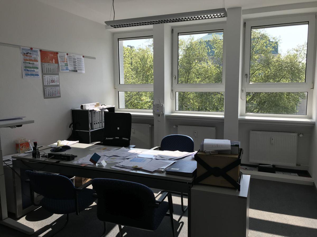 Büro 1 Büro 1