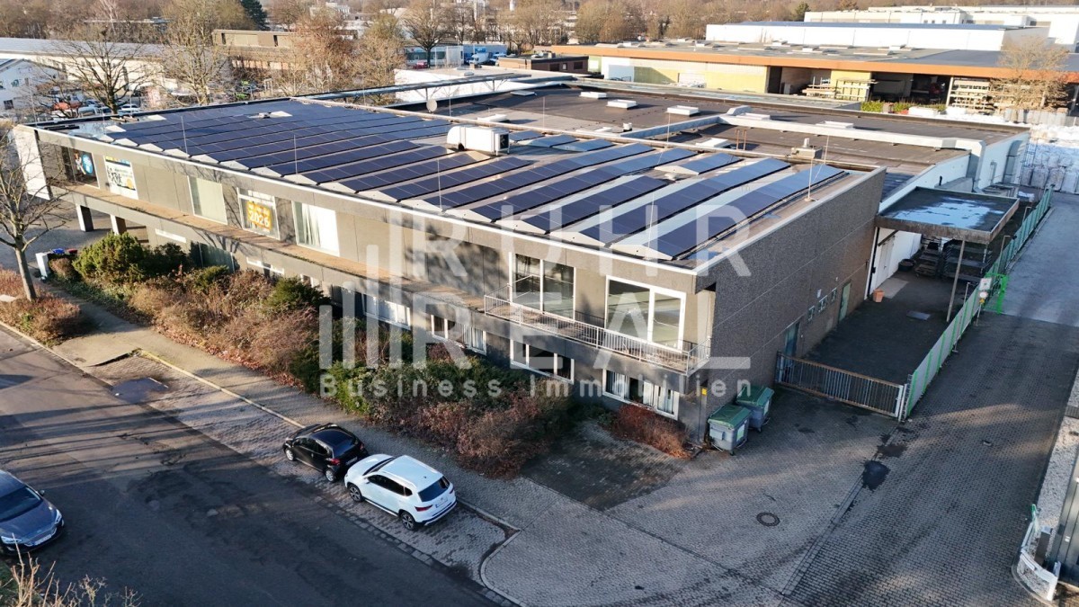 Drohnenaufnahme Rückansicht Drohnenaufnahme Rückansicht