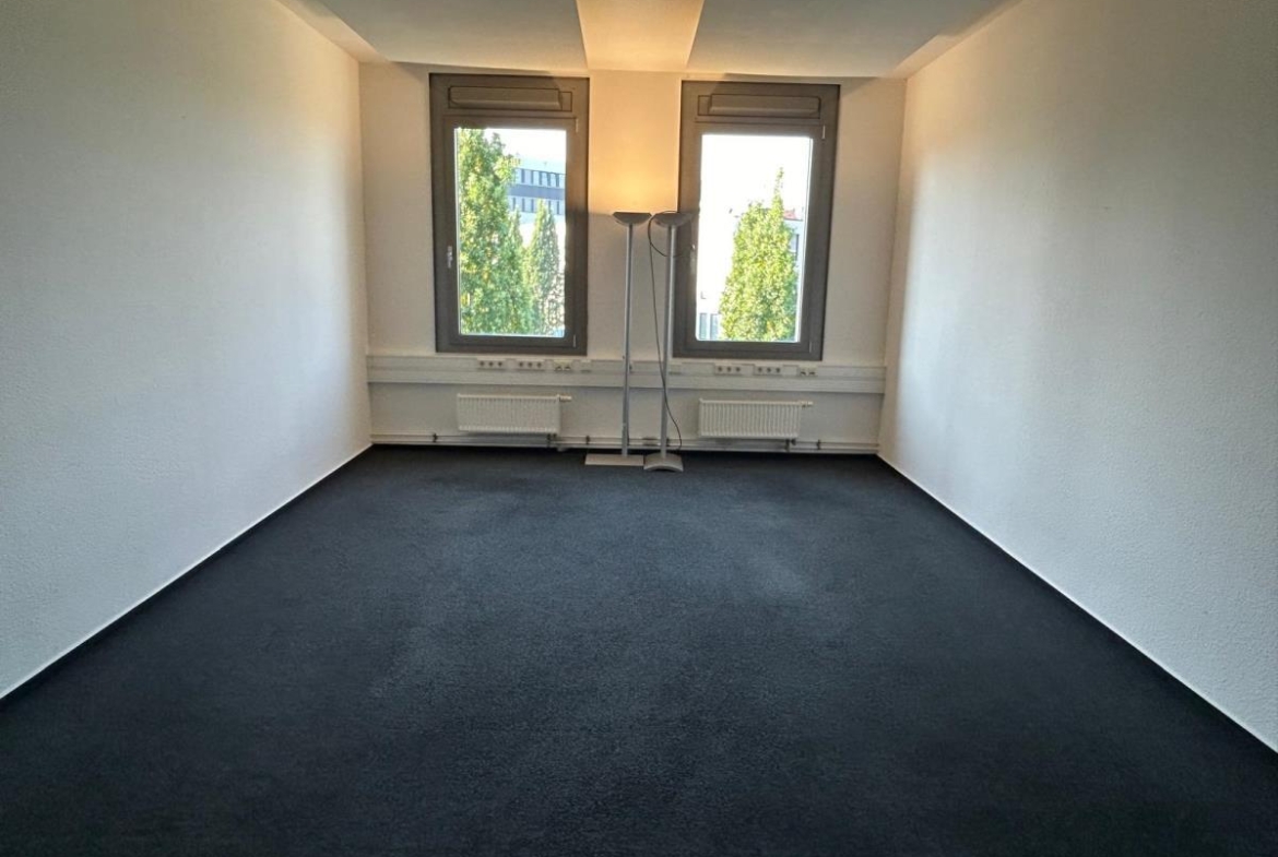 Doppelbüro