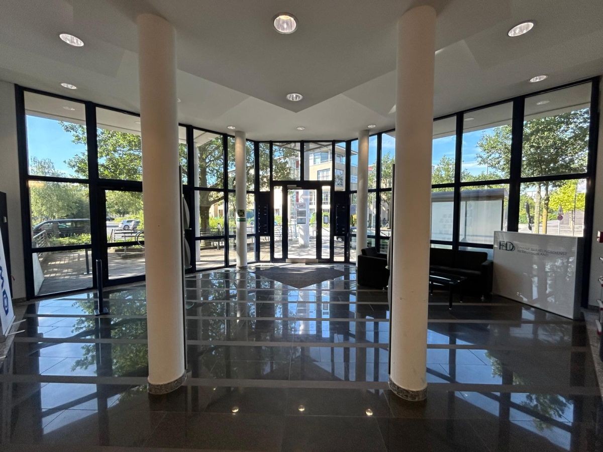 Foyer Foyer