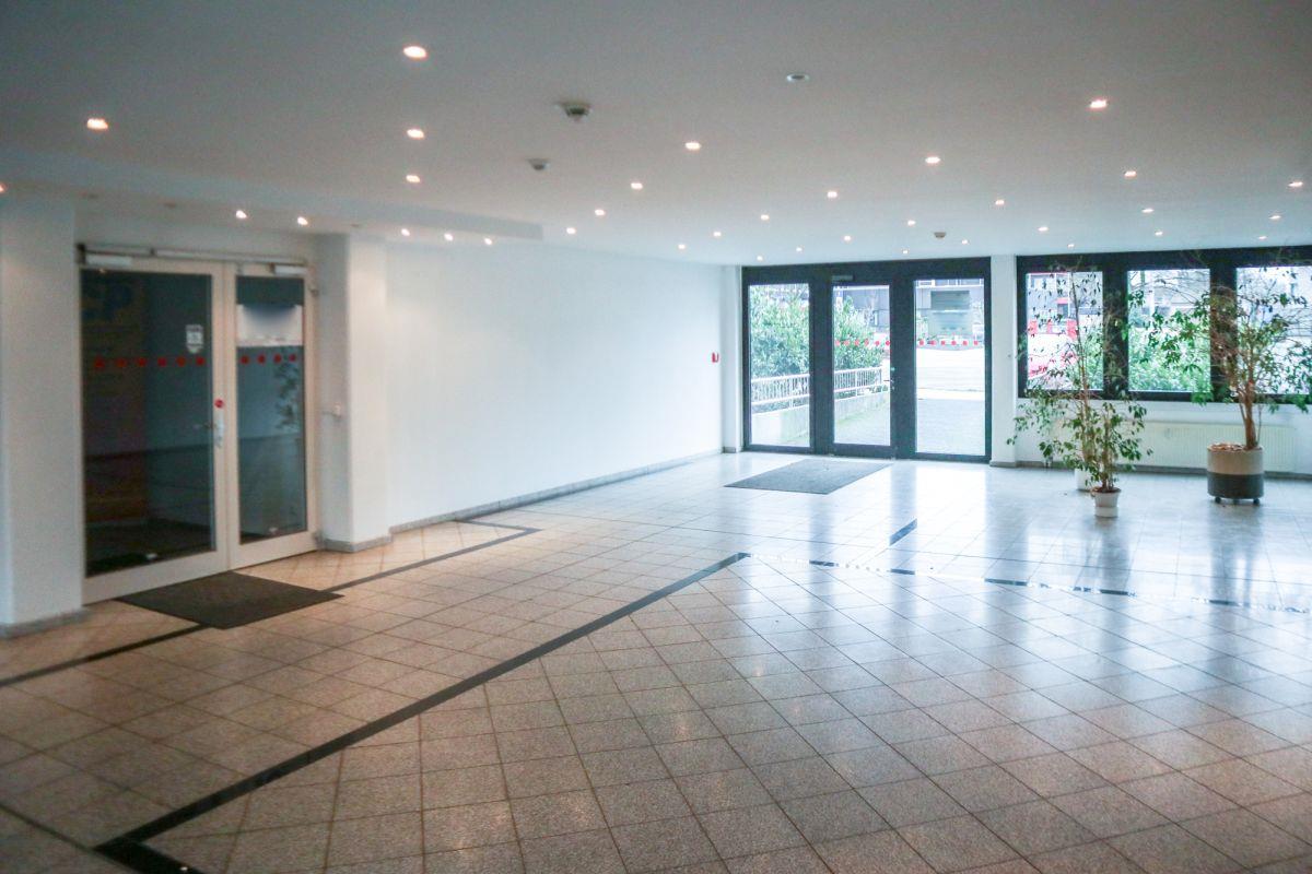 Foyer Foyer