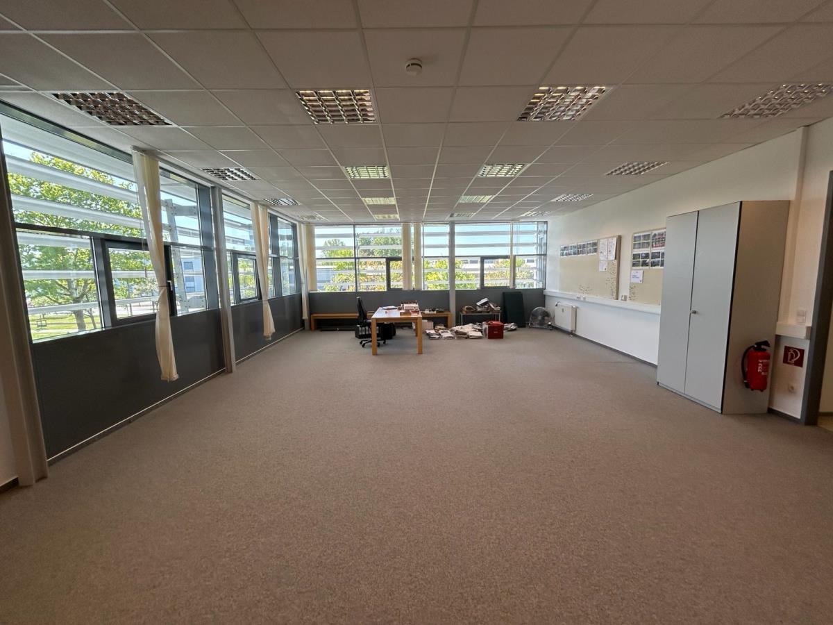 Eckbüro Eckbüro
