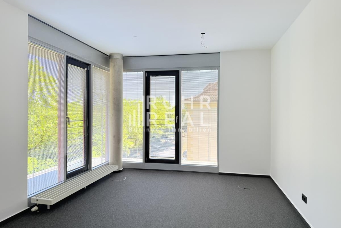 Eckbüro