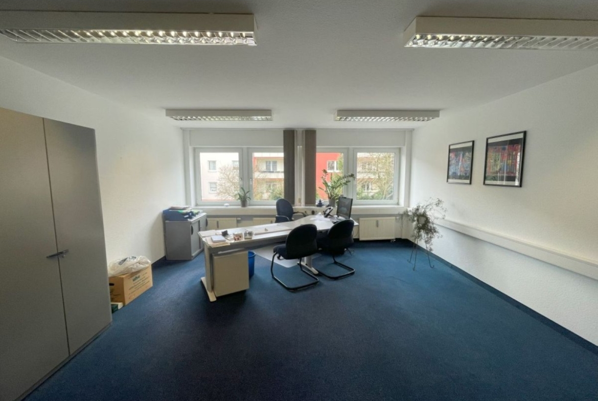 Büro (2)