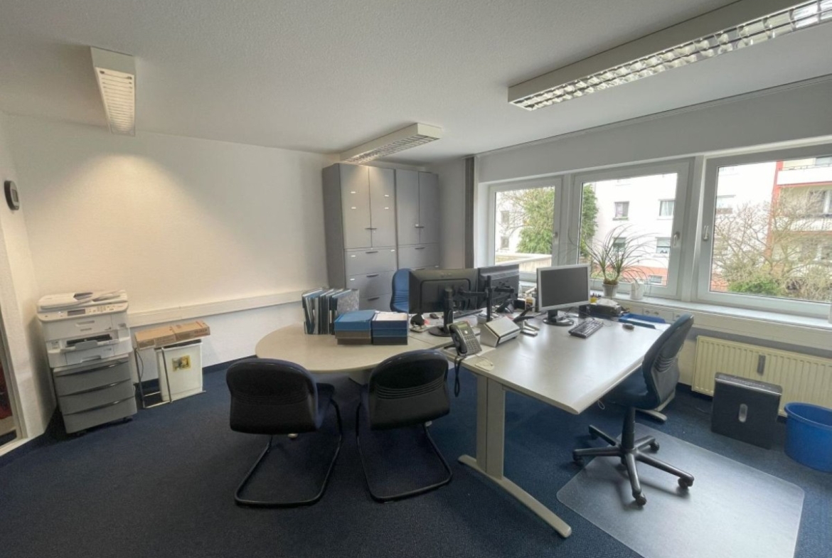Büro (3)