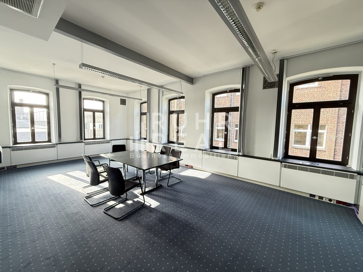 Bürofläche OG Bürofläche OG