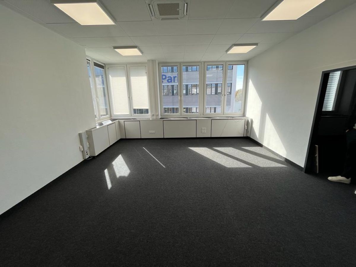 Eckbüro Eckbüro