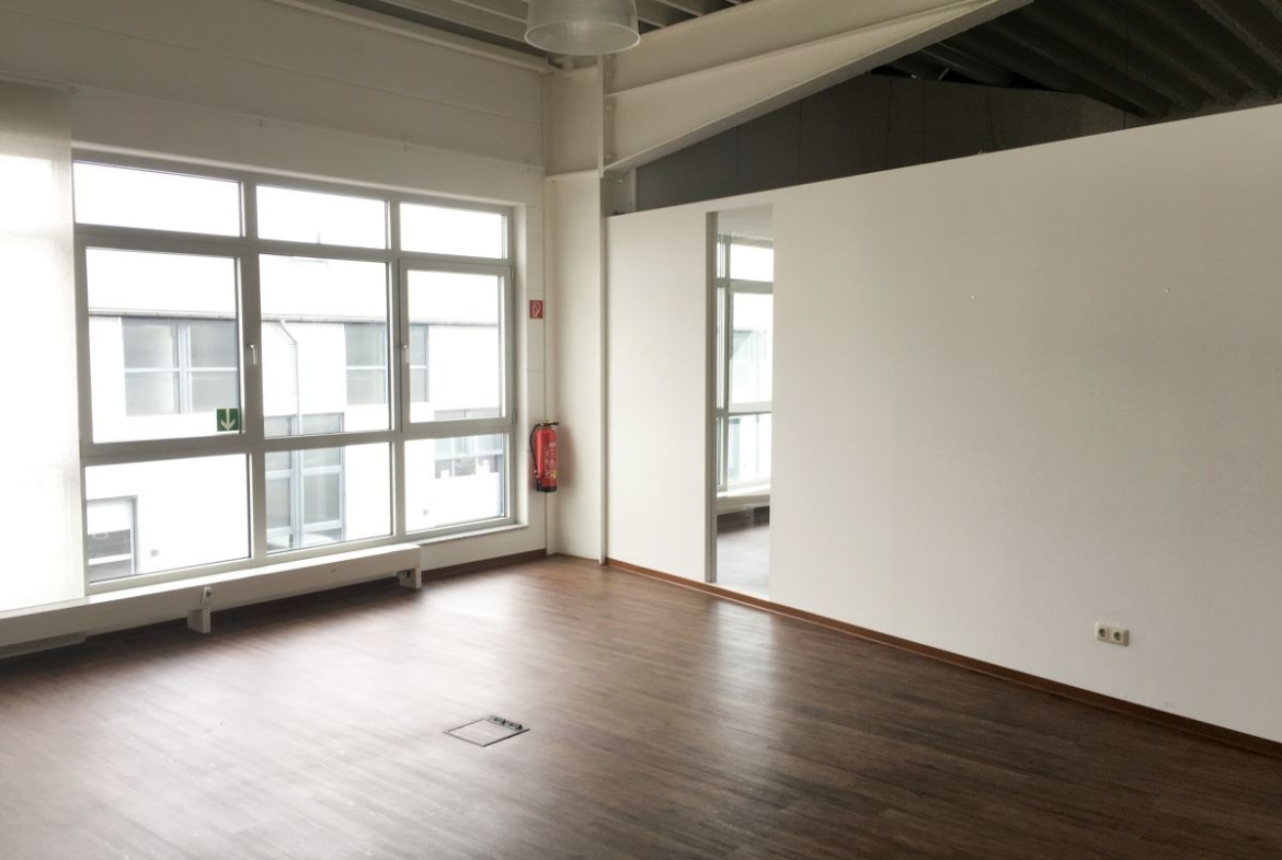 Helles Büro
