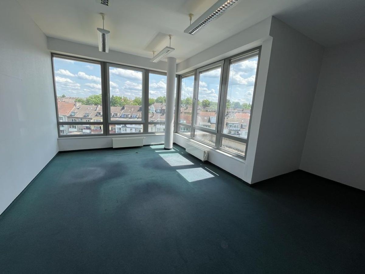 Eckbüro Eckbüro