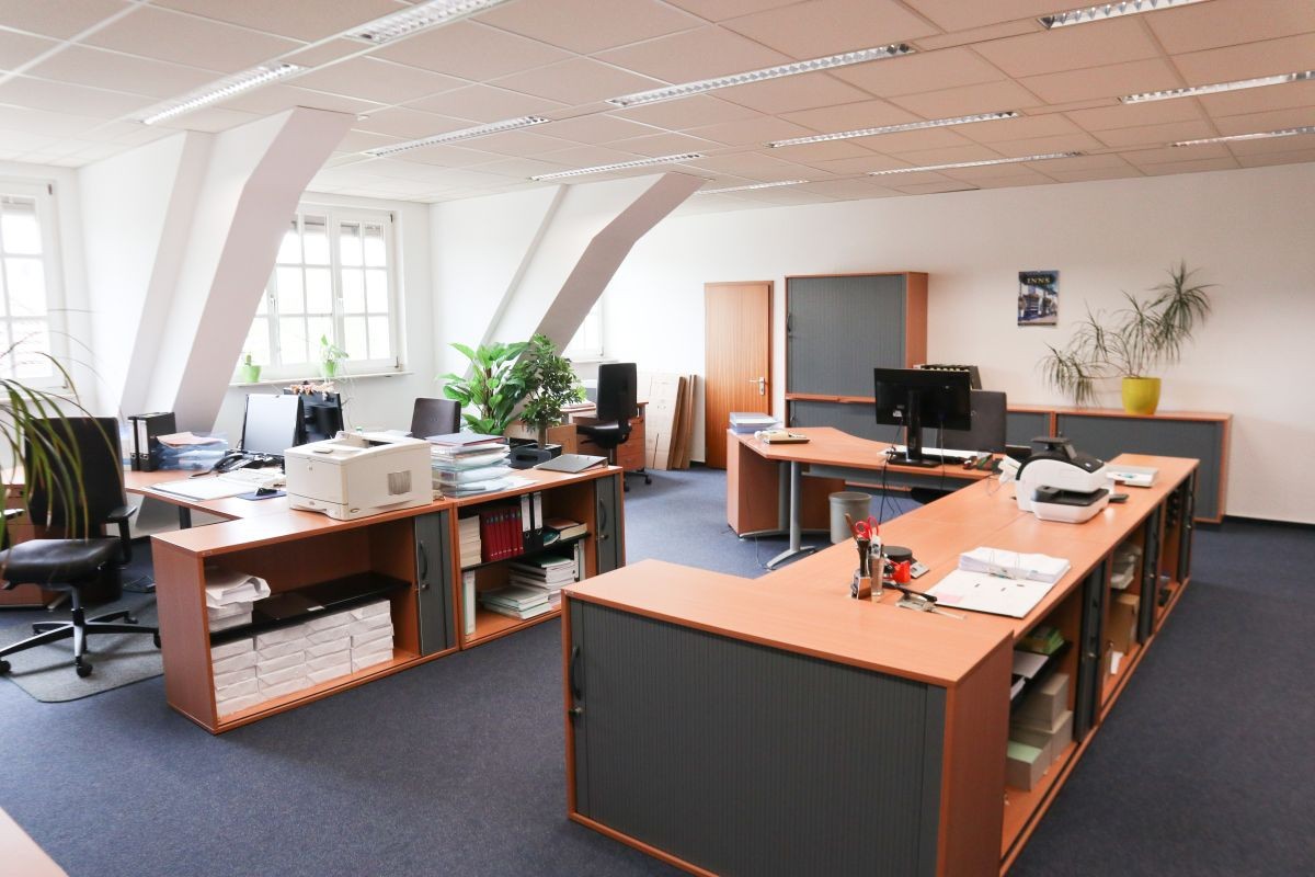 Helle Büroflächen Helle Büroflächen