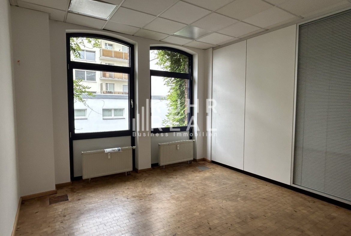 Büro 1