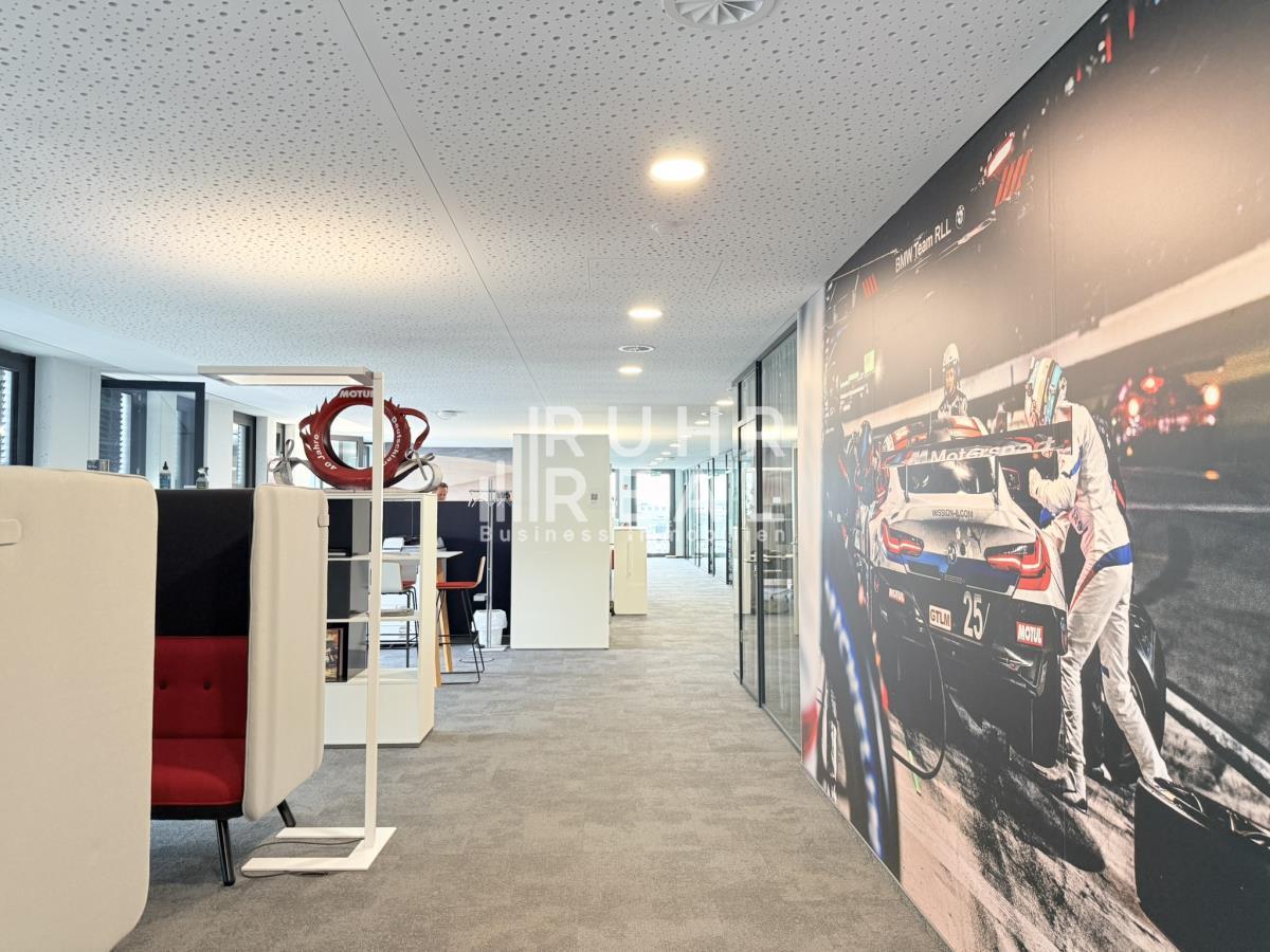 Blick in die Bürofläche Blick in die Bürofläche