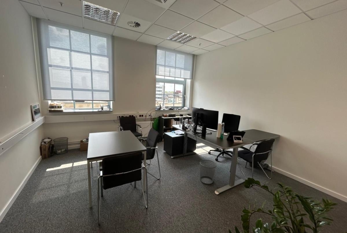 Doppelbüro